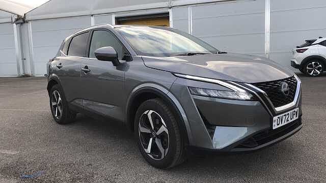 Nissan Qashqai 1.3 DiG-T MH N-Connecta 5dr Petrol Hatchback